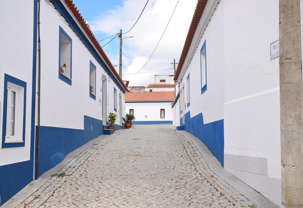 Casinha Da Esquina Villa Amieira Buitenkant foto